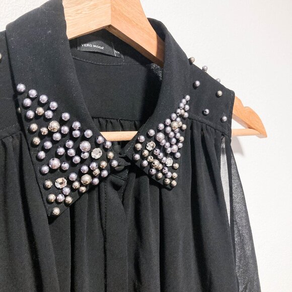 Jewel Collar Button-up Sleeveless Sheer Shirt - Picture 4 of 14